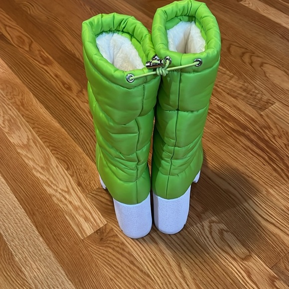 Jeffrey Campbell Snow Doubt Platform Winter Boot Size 6.5 NEW - Picture 7 of 15